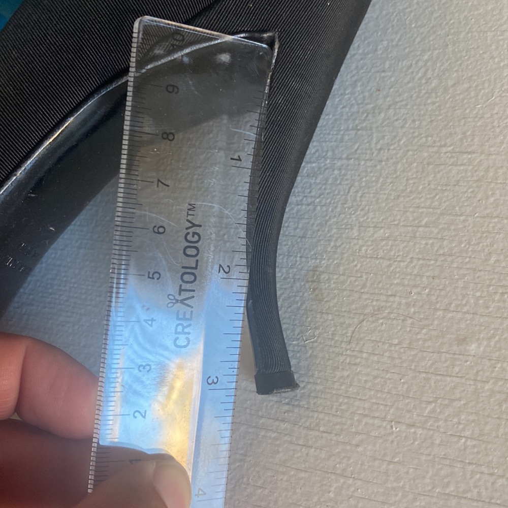 Yves Saint Laurent Rive Gauche - image 1